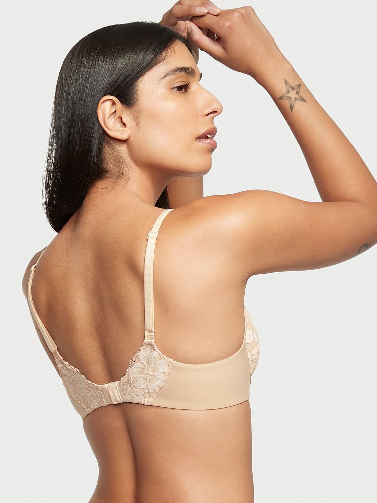 Bra-Demi-de-Encaje-con-Relleno-LigeroVictorias-Secret-11205786-4YLO