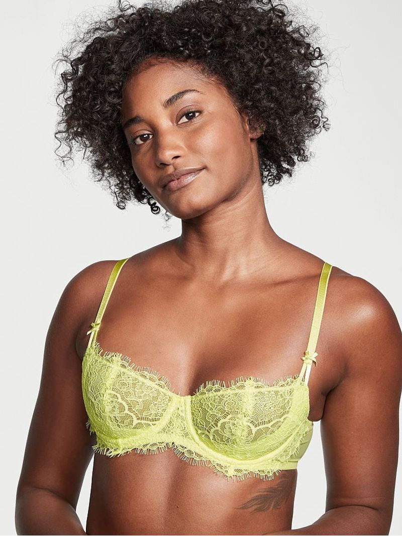 Bralette sin relleno, Bras