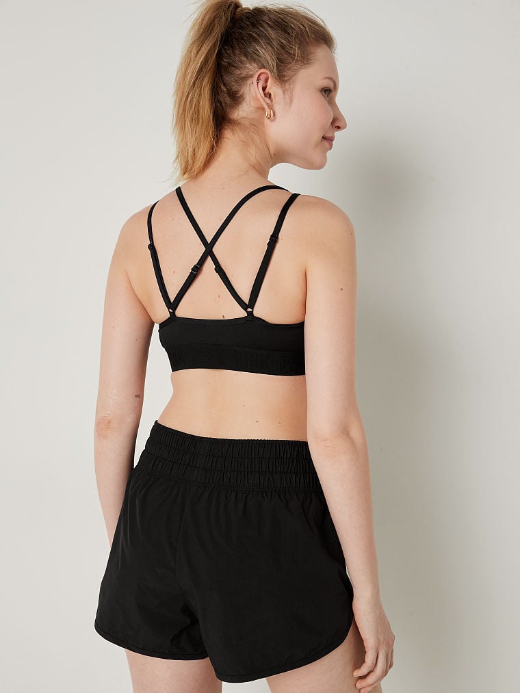 Sport-Bra-Ultimate-Strappy-con-Relleno-Ligero-Pink-11216642-2ZUO