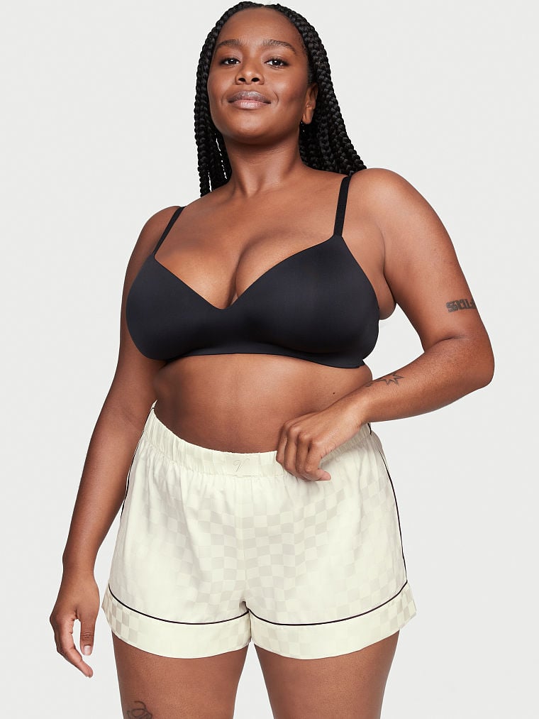 Short-de-Saten-Victorias-Secret-11176975-4SLS