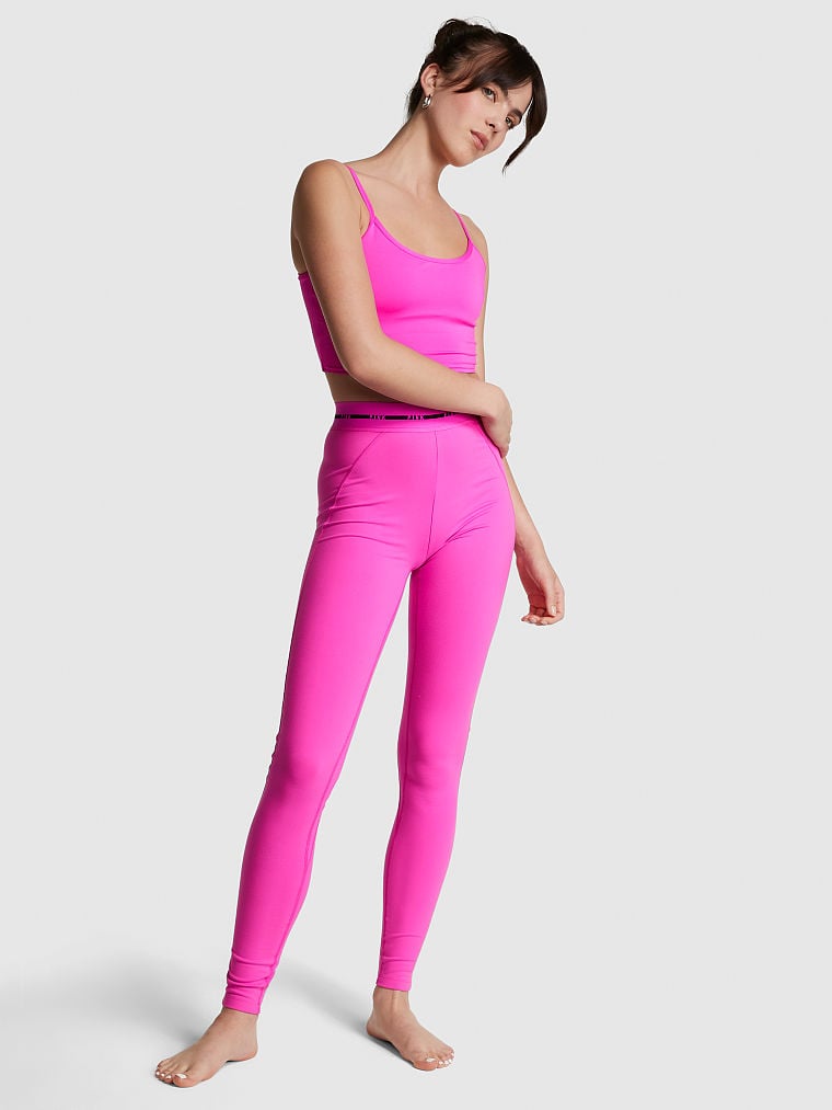 Sports-Bra-Cuello-Cuadrado-Ligeramente-Forrado-Ultimate-Victorias-Secret-Pink-11229721-15T0