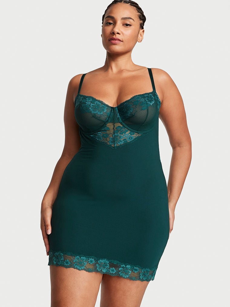 Modal-Lace-Mini-Slip-Victorias-Secret-11222526-2Y3B