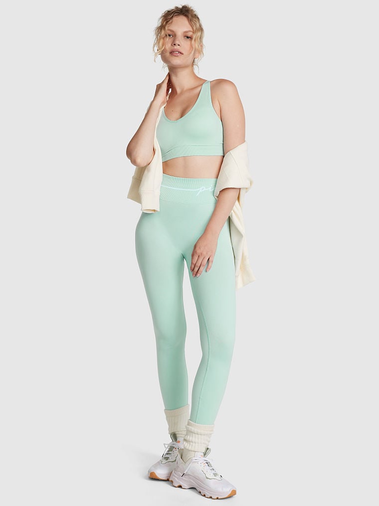Sports-Bra-de-Medio-Impacto-Sin-Costuras-Rosa-Active-Victorias-Secret-Pink-11203463-12M2