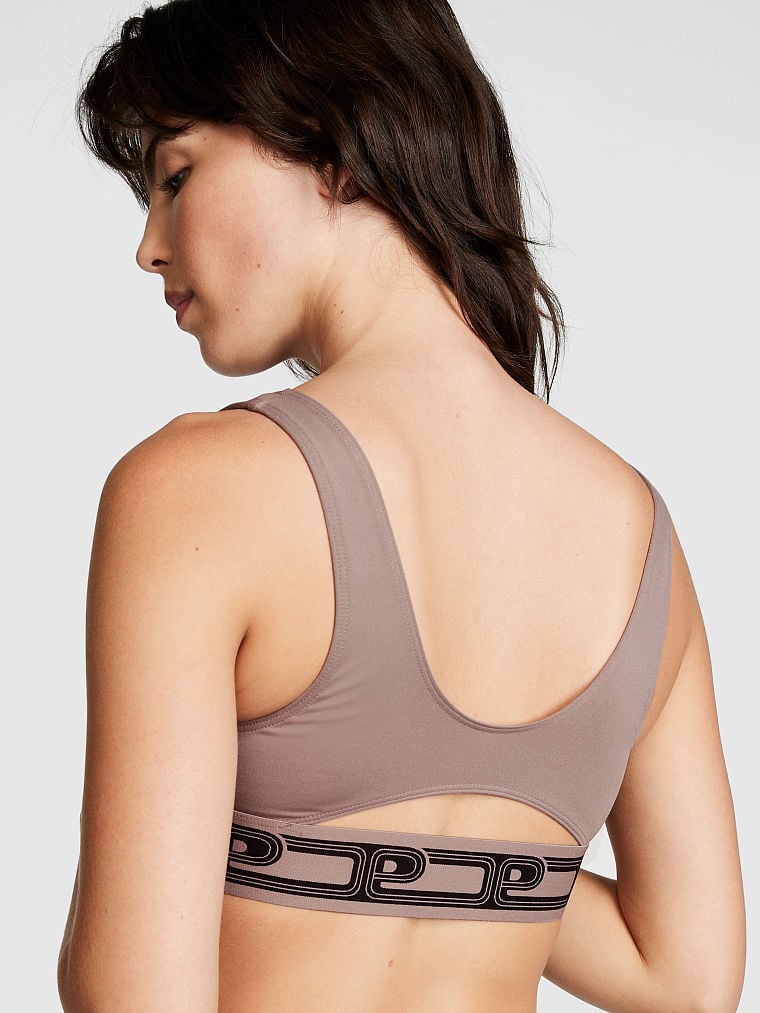 Sports-Bra-con-Escote-Cuadrado-Ultimate-PINK-11236904-17N0