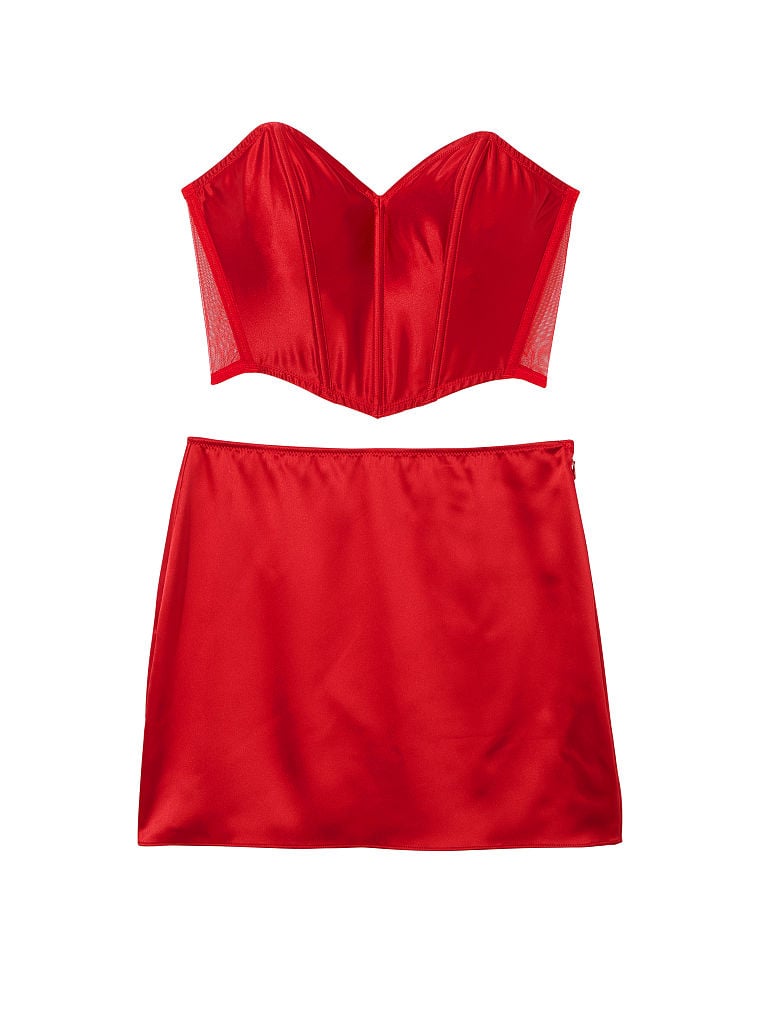 Conjunto-de-Bustier-Cheeky-en-Forma-de-Corazon-y-Mini-Falda-con-Espalda-Abierta-Victorias-Secret-11237039-86Q4