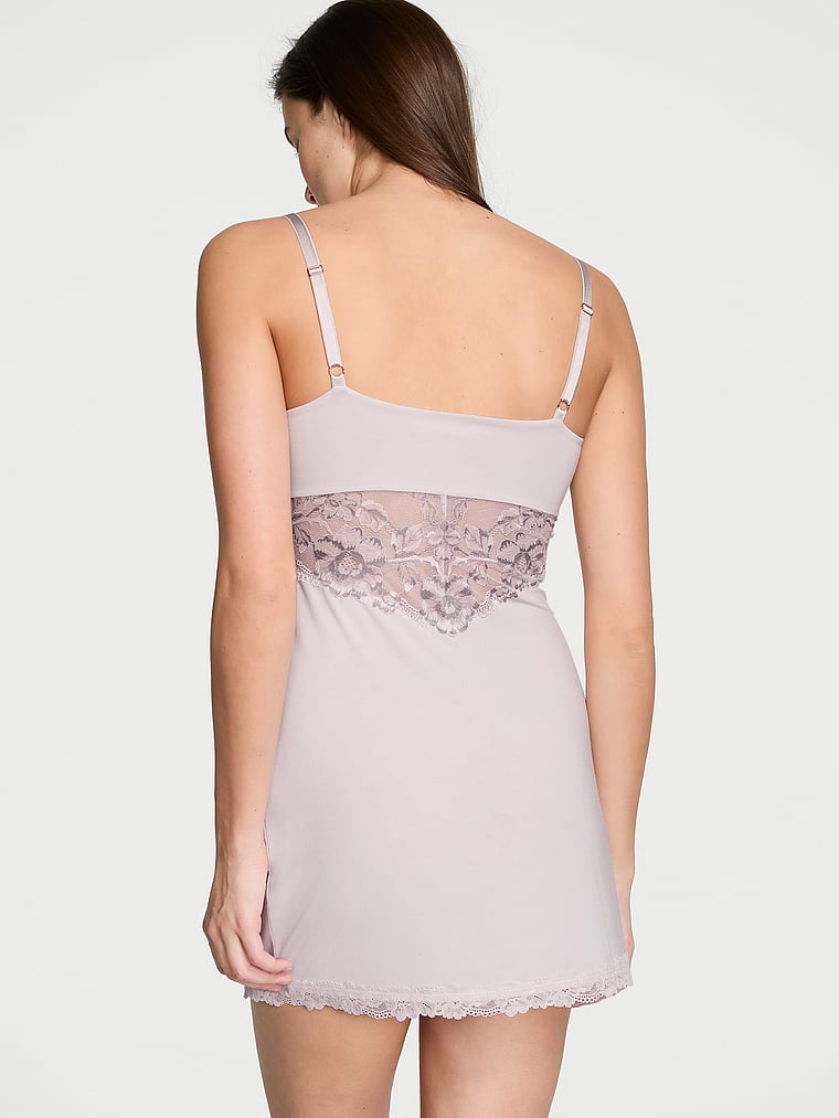 Vestido-Slip-de-Modal-con-Escote-de-Corazon-y-Ribete-de-Encaje-Victorias-Secret-11244764-5ZP0