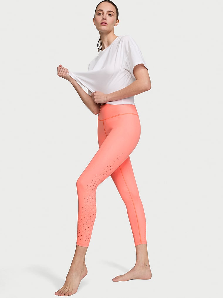 Leggings-de-Tiro-Alto-con-Perforaciones-VS-Essential-Victorias-Secret-11245185-4CBK