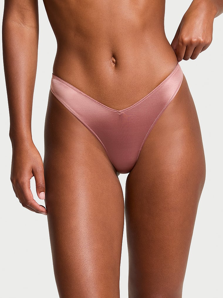 Panty-Tanga-con-Pierna-Alta-y-Tiras-en-Espalda-Victorias-Secret-11238436-91Q7