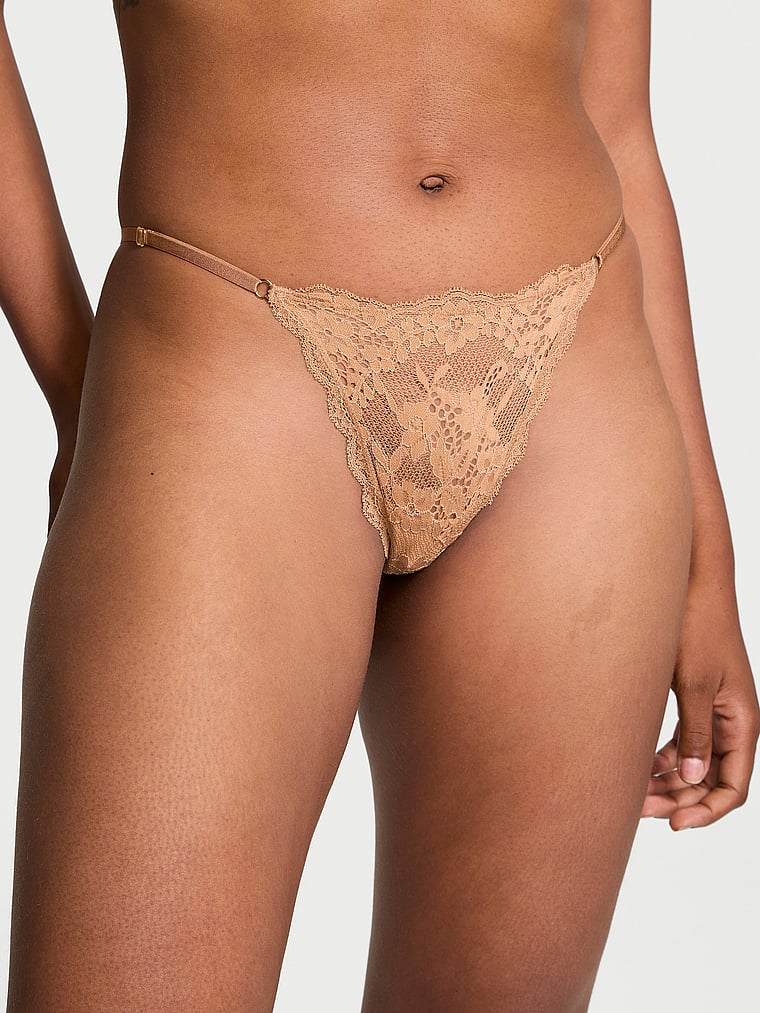 Panty-V-String-de-Encaje-con-Tiros-Ajustables-Victorias-Secret-11254814-4YQY