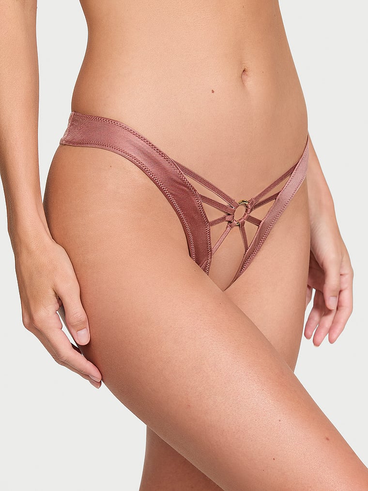 Panty-Tanga-Sin-Entrepierna-con-Tiras-Victorias-Secret-11249655-91Q7