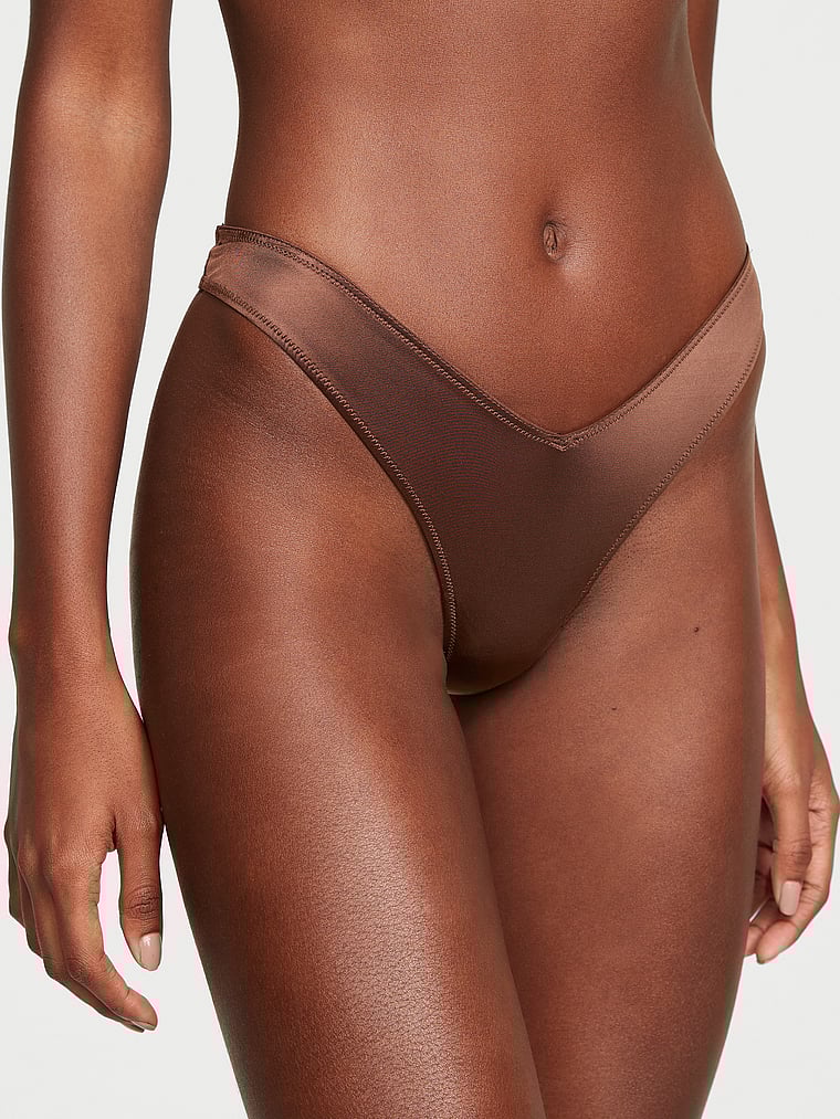 Panty-Tanga-Lisa-con-Espalda-de-Tiras-y-Pierna-Alta-Victorias-Secret-11238436-33F6