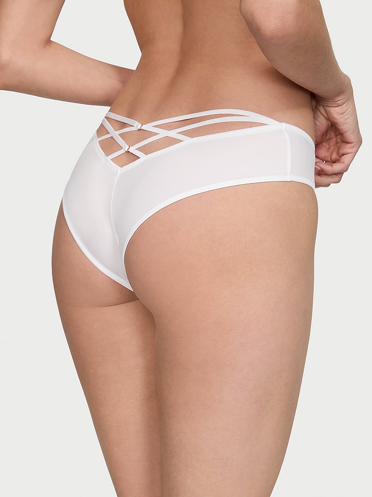 Panty-Cheeky-con-Pierna-Alta-y-Tiras-en-Espalda-Victorias-Secret-11245249-95D1