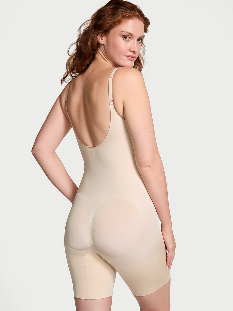 Body-a-Medio-Muslo-Moldeador-SeamlessShaping-Shapewear-by-Victoria-Victorias-Secret-11250531-39H6