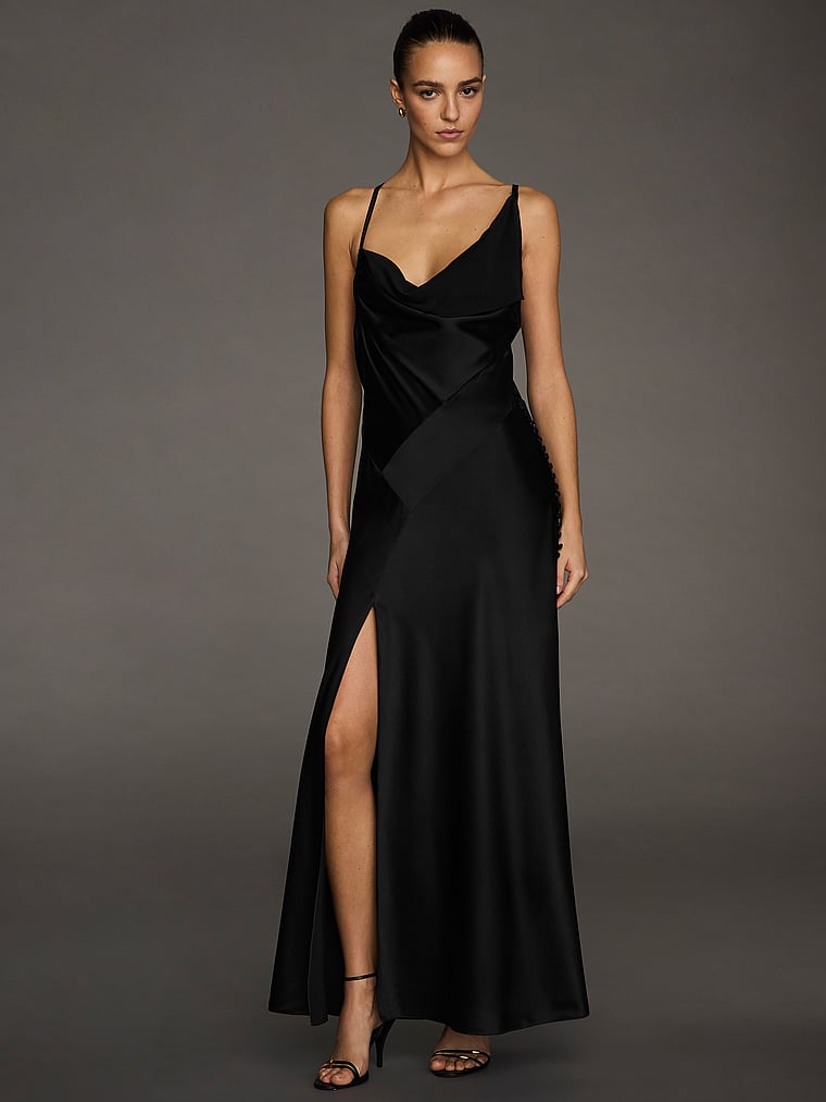 Atelier-Victorias-Secret-X-Altuzarra-Vestido-de-Saten-con-Corte-Bies-Victorias-Secret-11266508-54A2