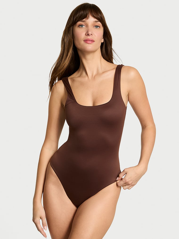 Body-de-Tirantes-con-Cuello-Cuadrado-Bodywear-de-Victorias-Secret-con-Innovacion-FeatherSoft-Victorias-Secret-11263777-33F6