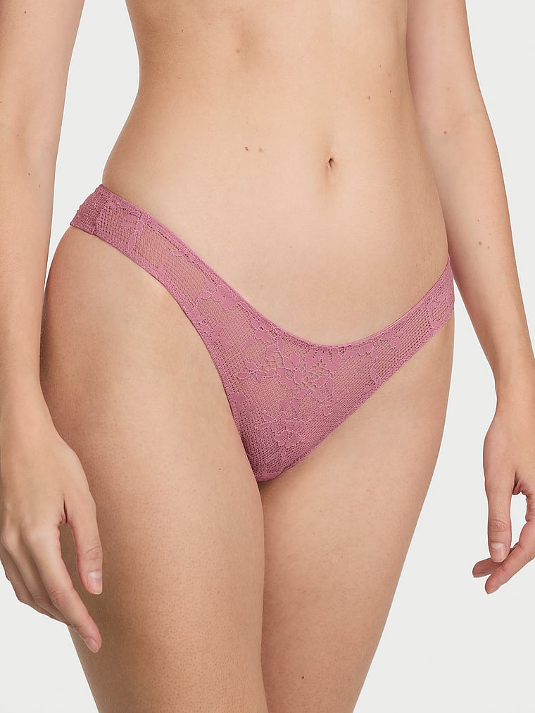 Panty-Brazilian-de-Encaje-con-Mariposa-Brillante-y-Espalda-Abierta-Victorias-Secret-11264752-4SHM