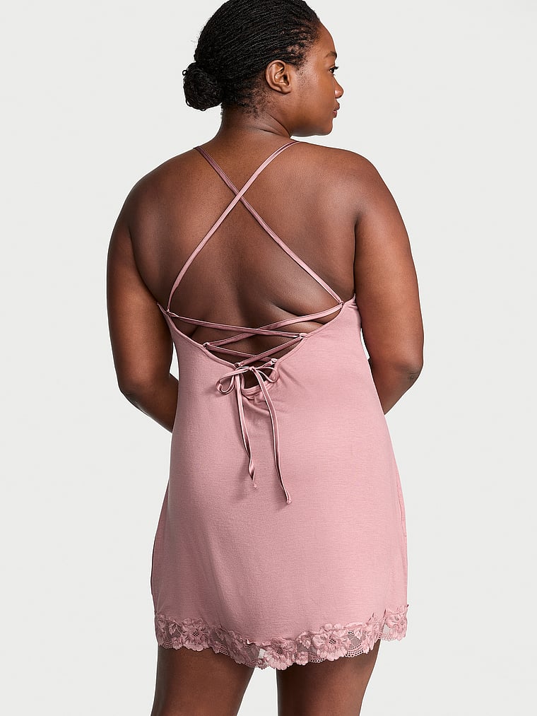 Vestido-Slip-de-Modal-Acanalado-y-Encaje-con-Espalda-Cruzada-Victorias-Secret-11254423-3Y9S