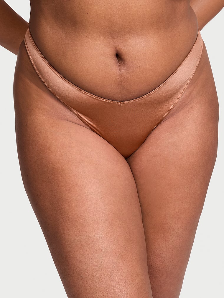 Panty-Tanga-Lisa-con-Pierna-Alta-y-Espalda-de-Tiras-Victorias-Secret-11238436-2YSV