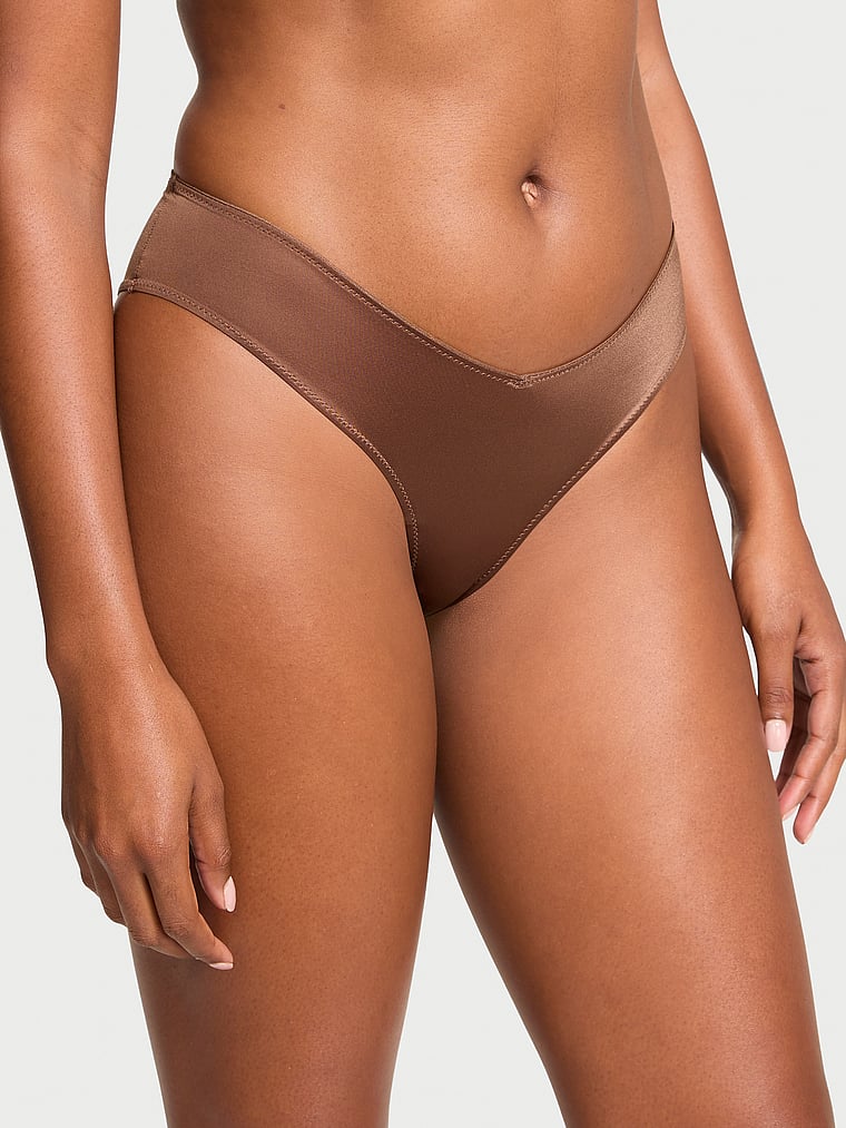 Panty-Cheeky-con-Pierna-Alta-y-Tiras-en-Espalda-Victorias-Secret-11245249-4SLU