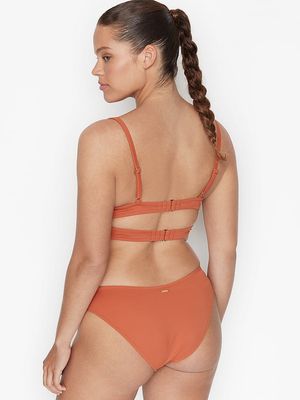 Parte Inferior de Bikini Cheeky con Herraje en V